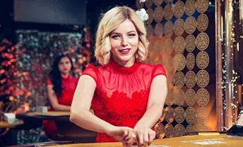 Hình ảnh một người dùng đang quản lý cài đặt quyền riêng tư trên thiết bị kỹ thuật số, thể hiện quyền kiểm soát dữ liệu của họ tại 68win11 win